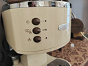 Delonghi/德龙复古系列 ECO310半自动咖啡机家用奶泡一体 泵压式不锈钢锅炉 意式美式拿铁浓缩咖啡 奶油色 实拍图