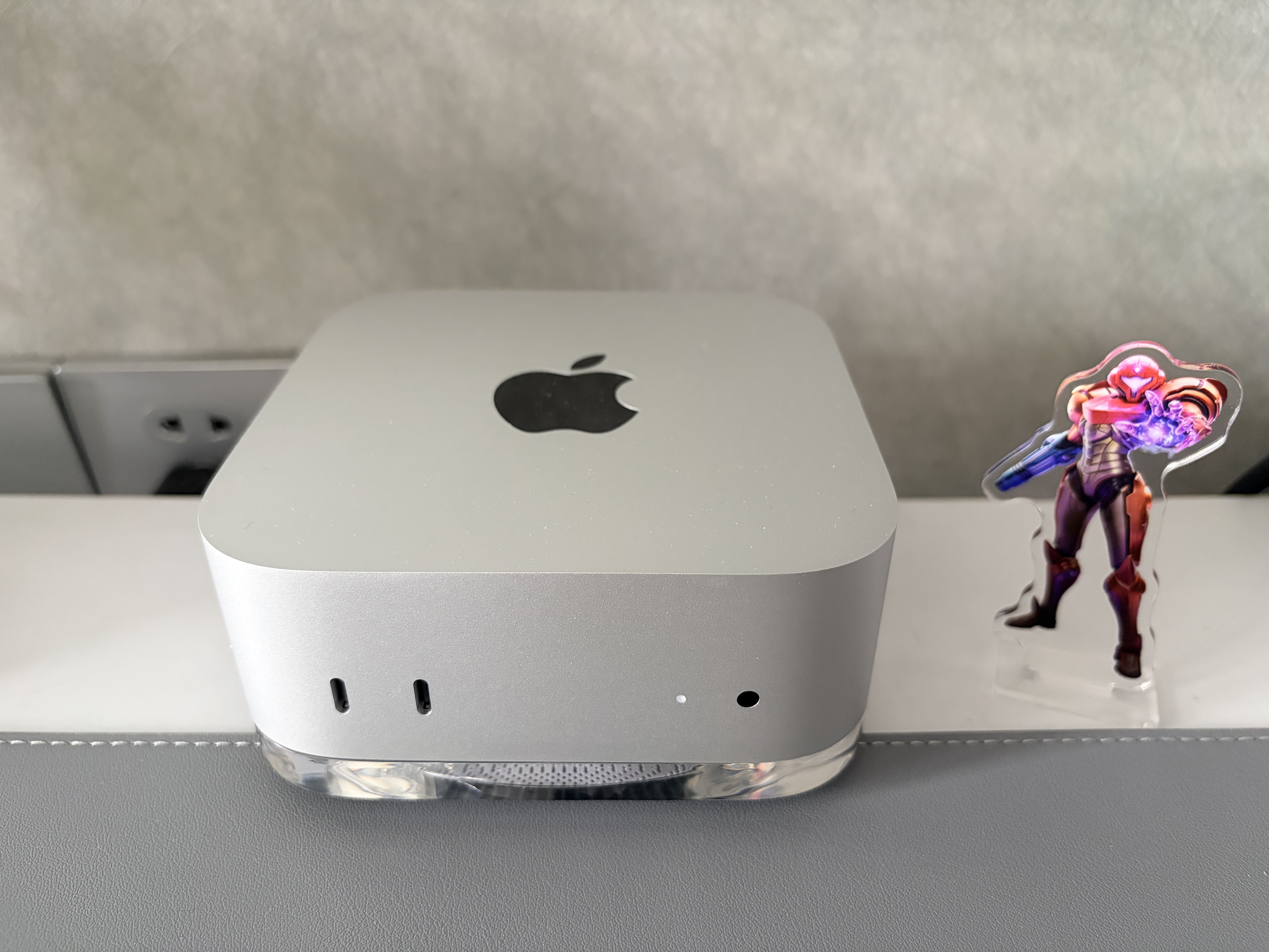 海备思架防尘底座适用Mac mini M6/M5 Pro支macmini桌面配件散热托架亚克力迷你主机架子 实拍图