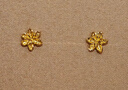 六福珠宝 足金栀子花黄金耳钉 计价 G01G0027DS 约1.03克 实拍图