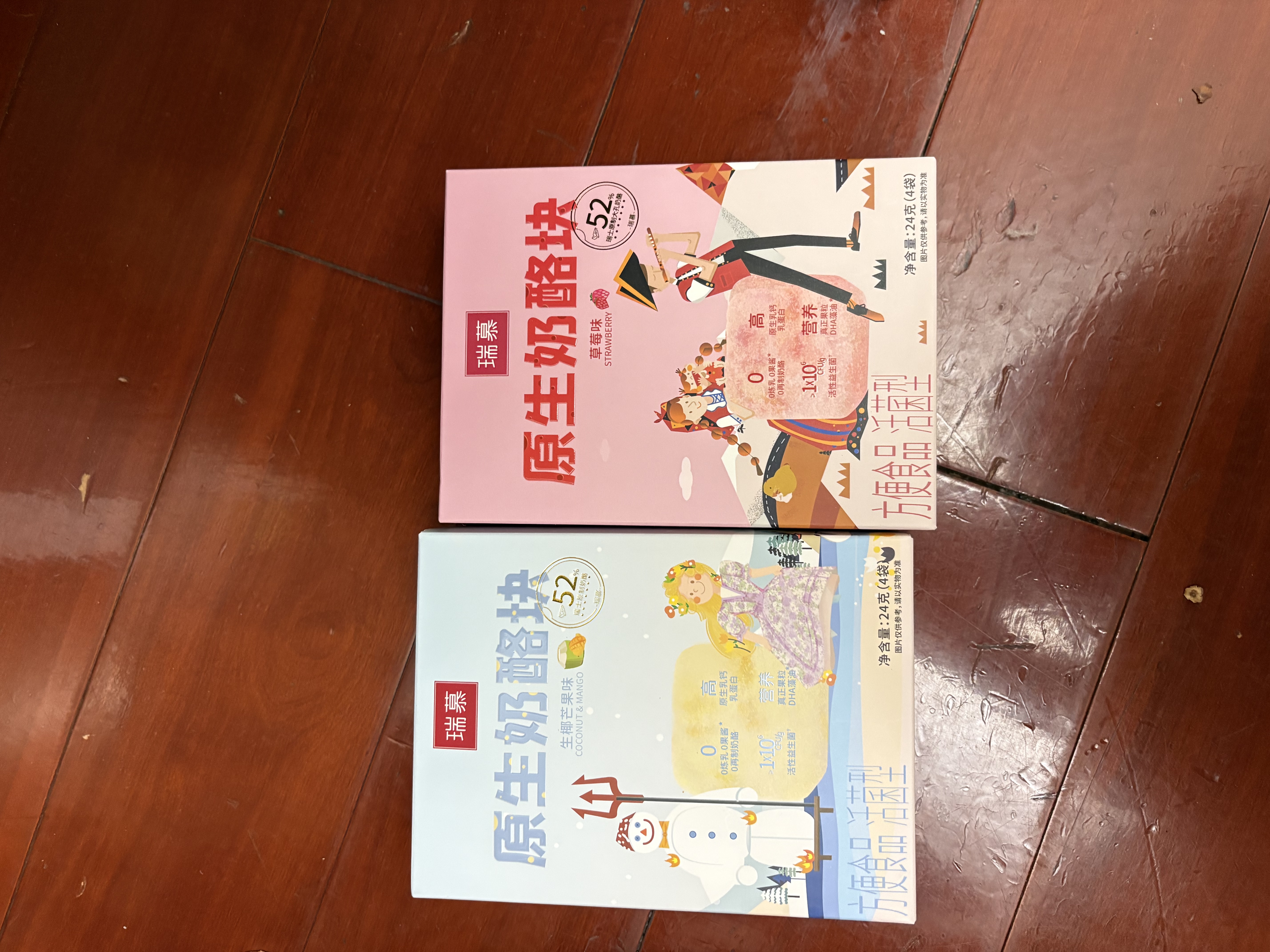 瑞慕（SWISSMOOH）原生奶酪块冻干奶酪块儿童零食独立包装 原味+草莓+榴莲+生椰芒果 24g*4盒 实拍图