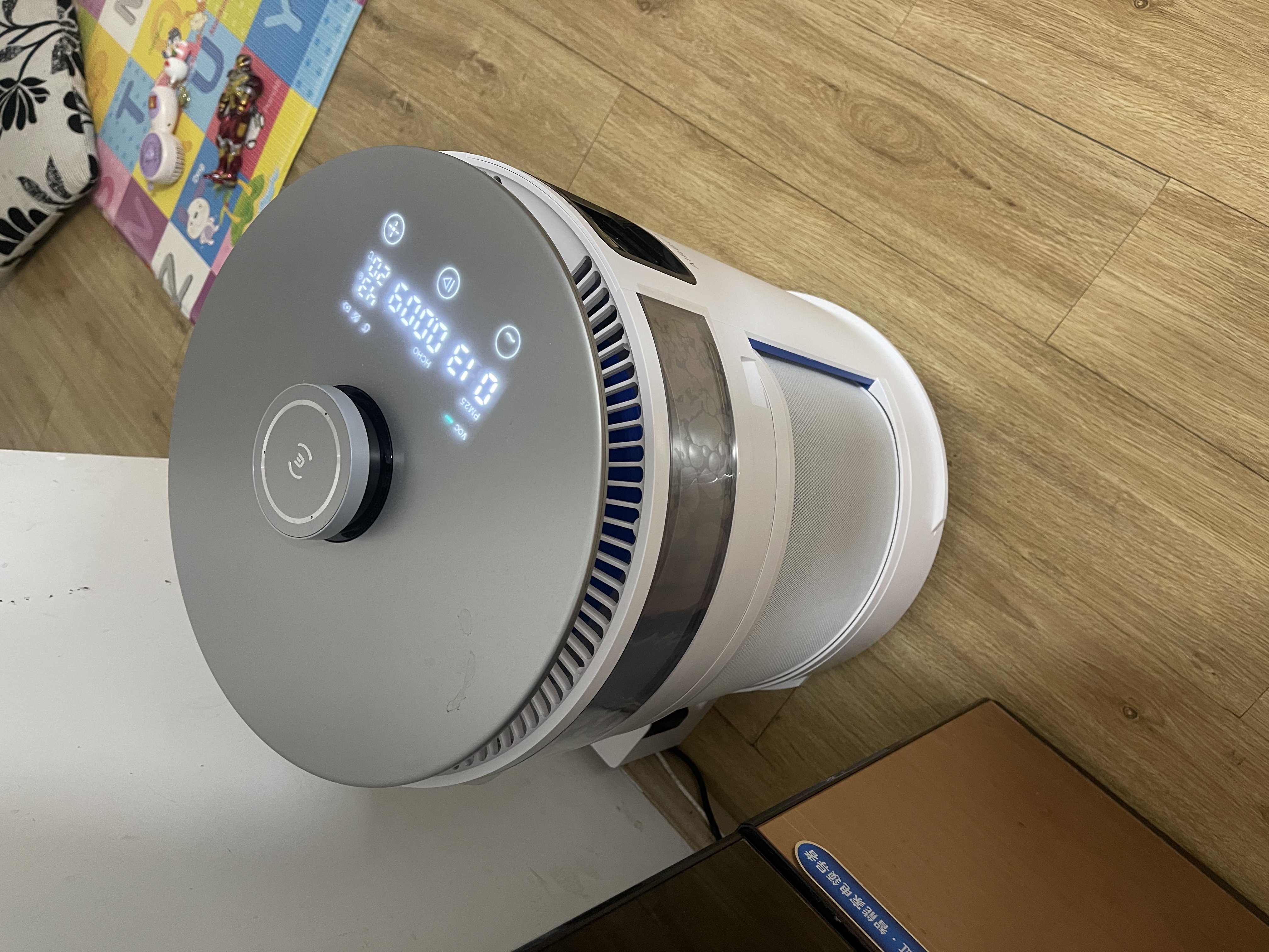 科沃斯移动空气净化机器人家用Z2/ANDYPRO/AVAPRO沁宝室内新房除甲醛新风除烟味过敏原一台抵多台 移动净化大师Z2【顶配旗舰】 实拍图