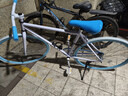EG7死飞自行车男实心胎活飞网红倒刹车单车公路赛轻便成年学生成人女 白蓝色26寸30刀 骑行无忧【26寸适合165-185CM】 实拍图