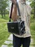 styl.myl品牌【HIFI音质】便携手提蓝牙音响无线话筒小型户外广场舞唱歌带麦克风居家艺术桌面音箱生日礼物 雅黑（双麦）【专业级K歌音响套装】 实拍图