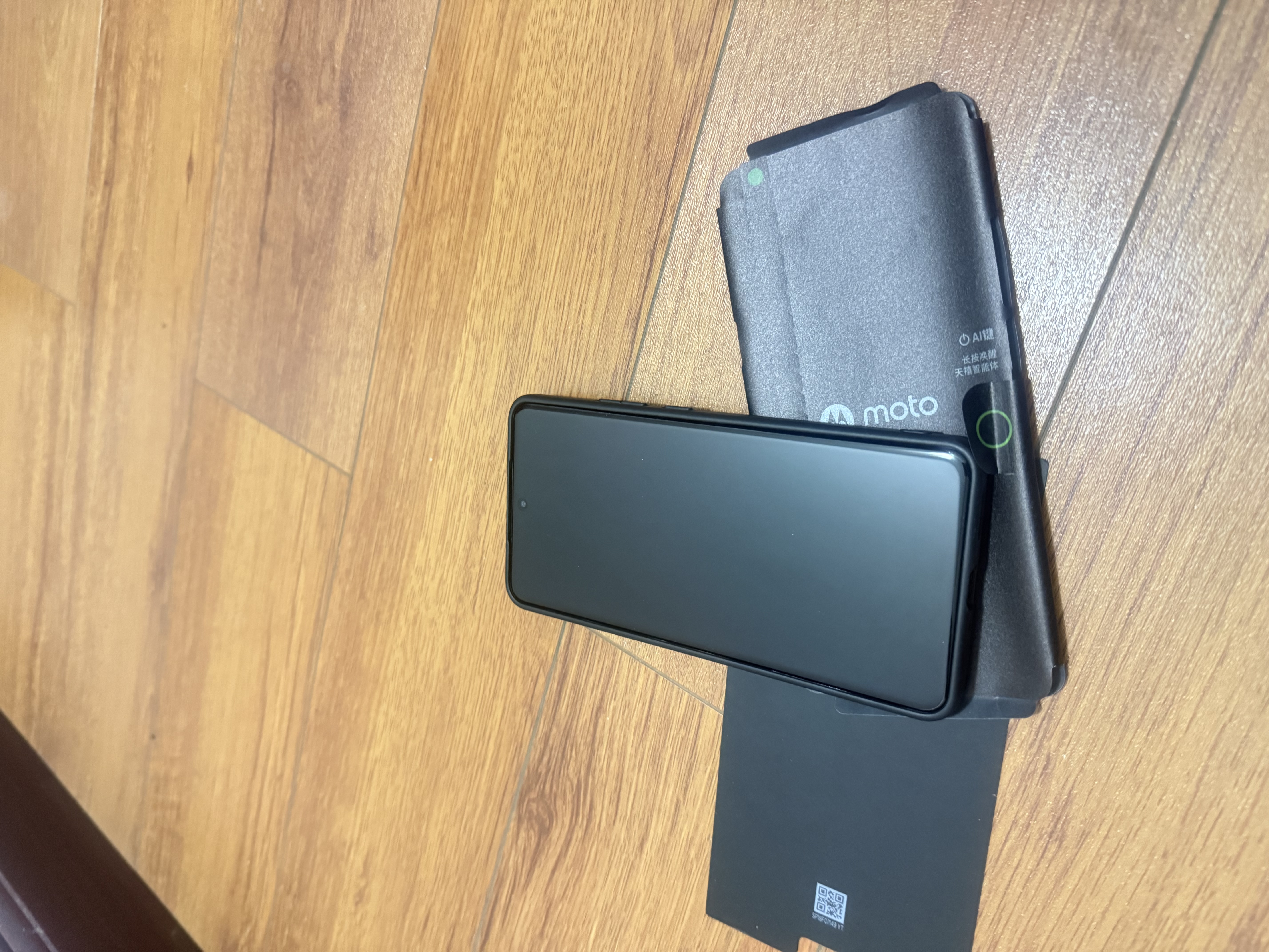 摩托罗拉【国家补贴】联想moto X70 Air Pro 双8K影像百倍变焦 第五代骁龙8 掌中云台 AI防抖 16+1TB墨岚黑 实拍图