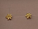 六福珠宝 足金栀子花黄金耳钉 计价 G01G0027DS 约1.00克 实拍图