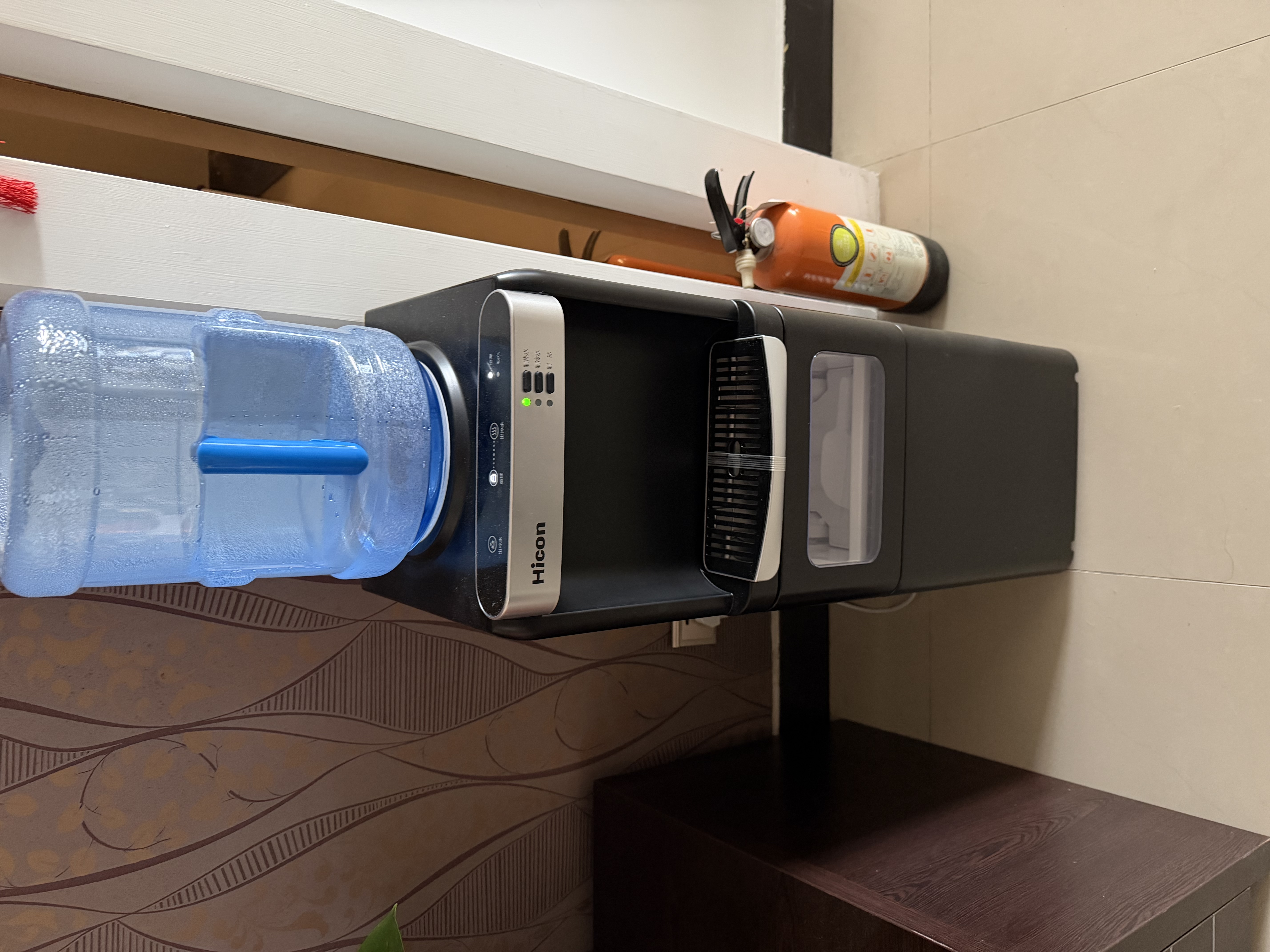 惠康制冰机家用小型25KG办公室家用立式制冰饮水机 快速出冰水沸水全自动饮水式制冰机 【升级款】上扣桶装水 实拍图