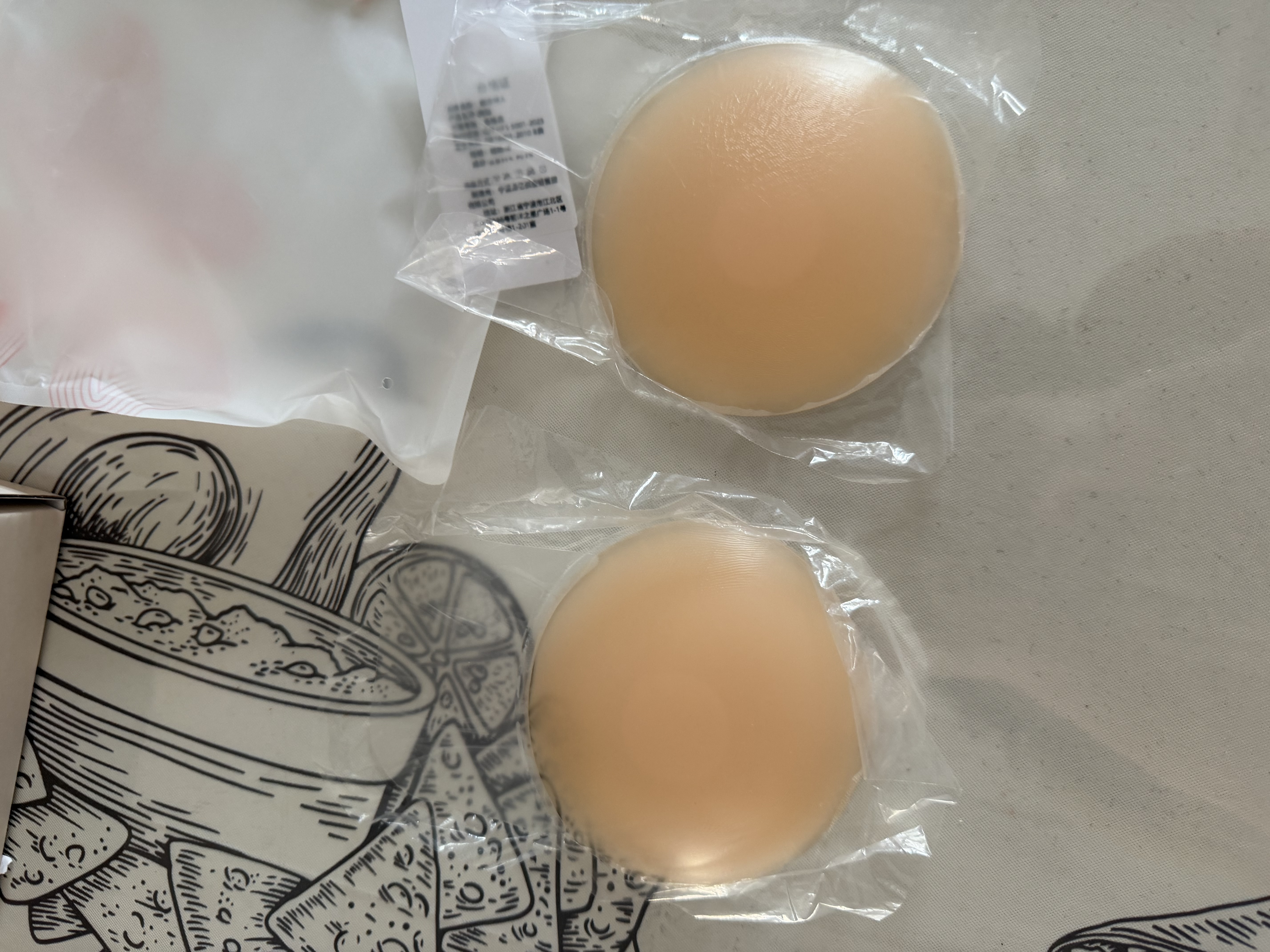 都市丽人女士胸贴乳贴隐形无痕防走光婚纱专用文胸罩小胸提拉防汗乳头贴 实拍图