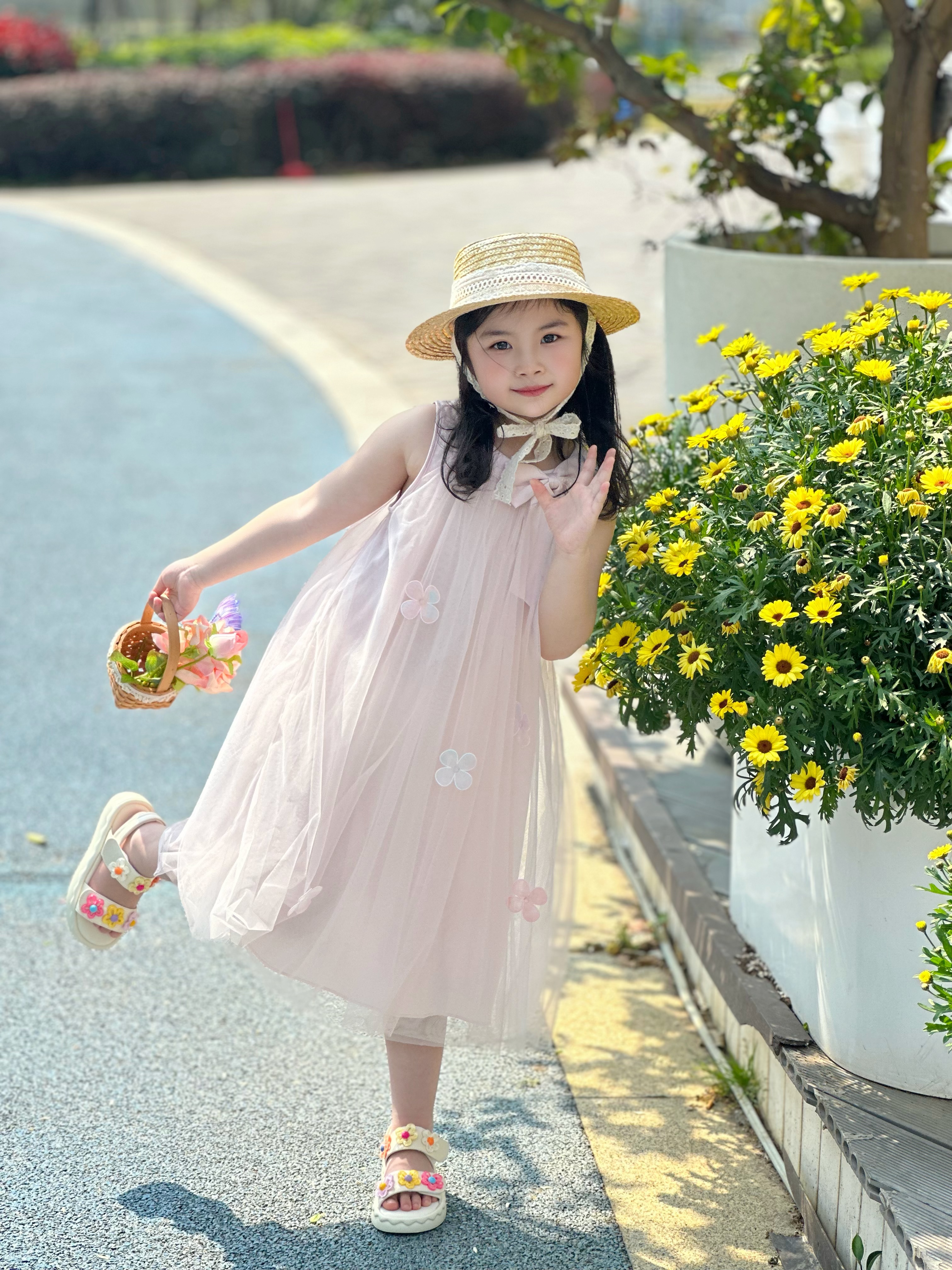 巴拉巴拉童装儿童连衣裙2026夏装新款女童宝宝裙子背心裙甜美网纱裙公主裙 红白色调00361 130 实拍图