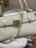 CHARLES&KEITH鳄鱼纹凯莉包手提斜挎婚包包女包生日礼物CK2-50270880-1 Ivory象牙色 S 实拍图