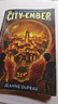 The City of Ember 英文原版 微光城市 青少年英语课外读物 魔幻奇幻小说 蓝思阅读指数680L 2004年ALA最佳童书大奖 英文版 实拍图