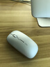 英菲克（INPHIC）M1无线鼠标可充电办公蓝牙三模电量显示静音便携适用于惠普华硕苹果IPAD笔记本电脑无限轻音 【无线-2.4G充电版-轻音按键】太空银 实拍图