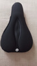洛克兄弟 自行车坐垫套硅胶加厚加宽座垫山地车座套骑行装备配件 黑色大号(28*17 大多数合适) 实拍图