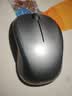 罗技（Logitech）M235 鼠标 无线鼠标 办公鼠标 对称鼠标 黑色 带无线2.4G接收器 实拍图