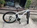 喜德盛（xds）山地自行车26款旭日350 X6铝合金车架油压碟刹避震前叉21变速 云曦白（2026款） M码（适合身高170-185cm） 实拍图