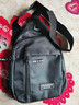 运动跑步包男休闲斜挎包手机包防泼水健身包女单肩包 黑色 实拍图