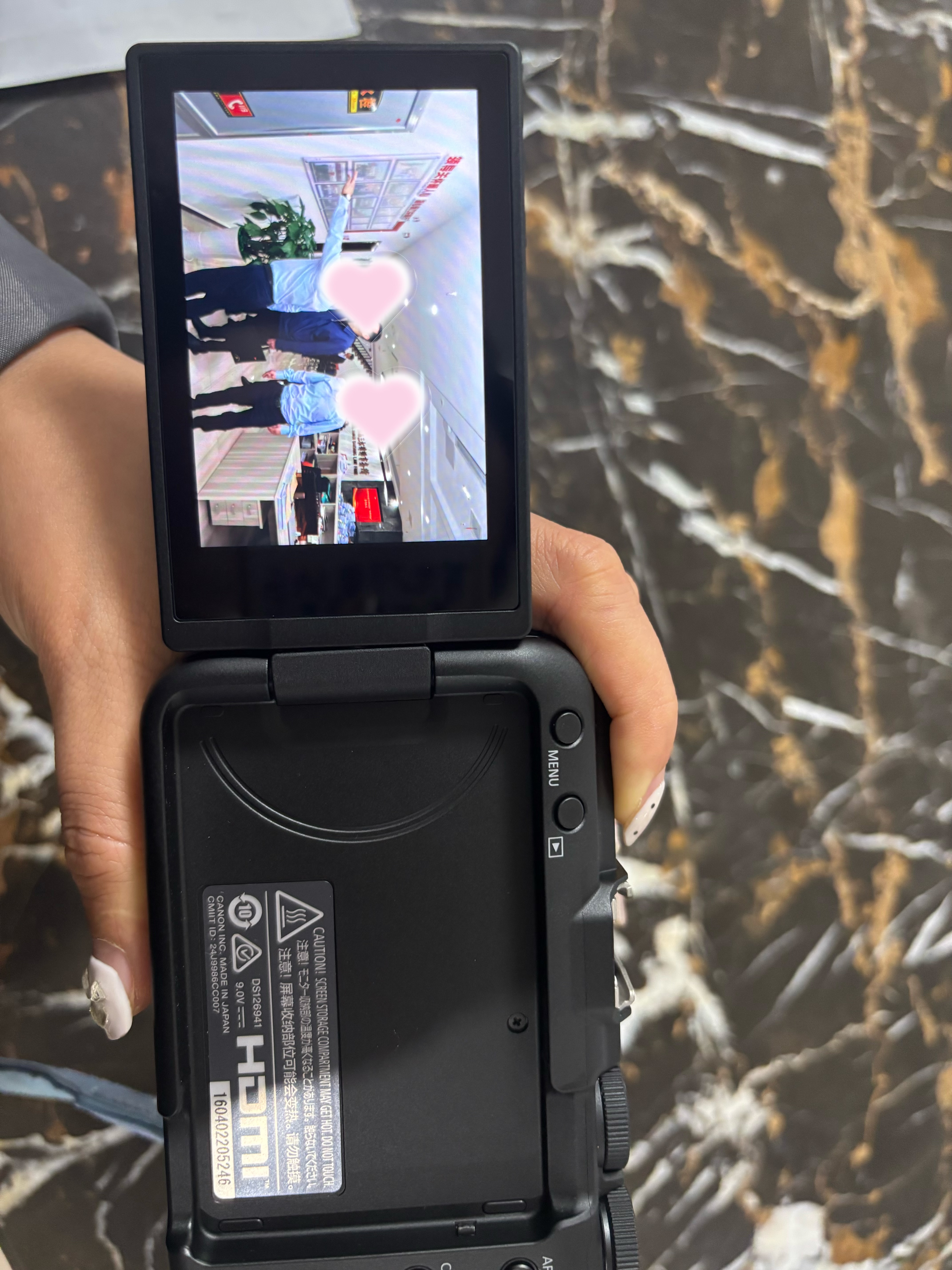 佳能（Canon）R50V微单相机 4K视频旅行家用学生vlog直播创意视频机 r50v家用自拍美颜 送礼好物 R50V黑色 14-30 STM套机【爆款热销】 套餐一【含128G卡~摄影包~电池~v 实拍图