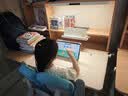 光明园迪灯桌一体儿童学习桌小学生书桌套装可升降写字桌课桌椅悦者120pro 悦者120 pro+V7-2T卡其+粉椅套 实拍图