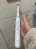 欧乐B德国进口智能电动牙刷成人iO3专业护龈刷粉色刷头*1根源洁净牙龈呵护母亲节礼物（新老包装随机） 实拍图