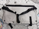 探索星空光影阿波罗X1磁吸扣大学生斜挎包休闲16寸电脑背包邮差包 白色-加大号(可放16寸笔记本) 实拍图
