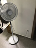 美的（Midea）【飓风节能】七叶柔风立式电风扇/家用轻音落地扇/台式小型风扇/大风力遥控定时摇头风扇 SAH35BSJ 实拍图