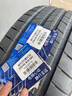普利司通（Bridgestone）新能源汽车轮胎 235/45R18 98Y T005 EV 静音绵适配特斯拉Model3 实拍图