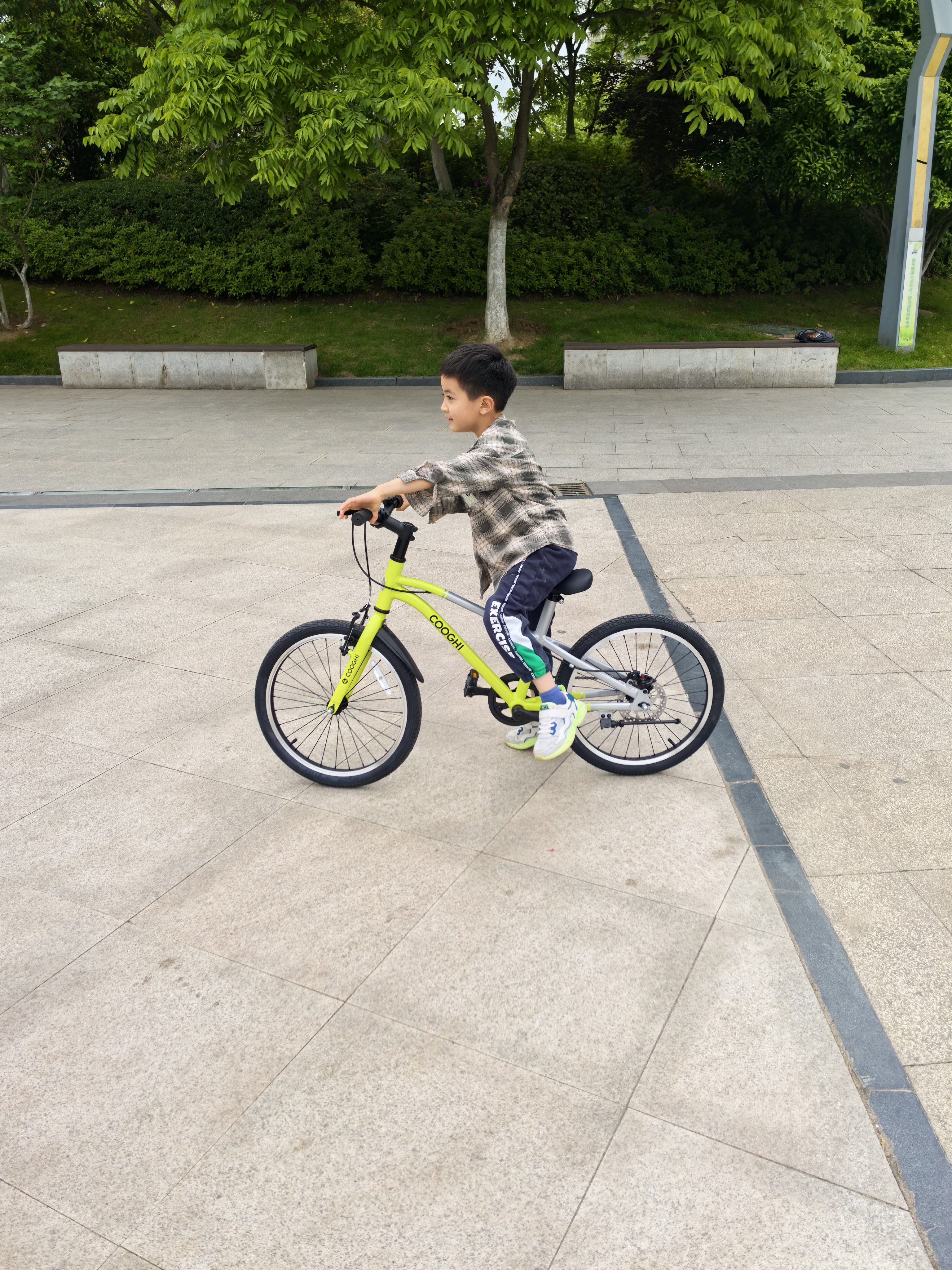 酷骑小飞侠儿童自行车3-6-8岁男女孩超轻自行车周岁礼物20寸 酷骑绿 实拍图