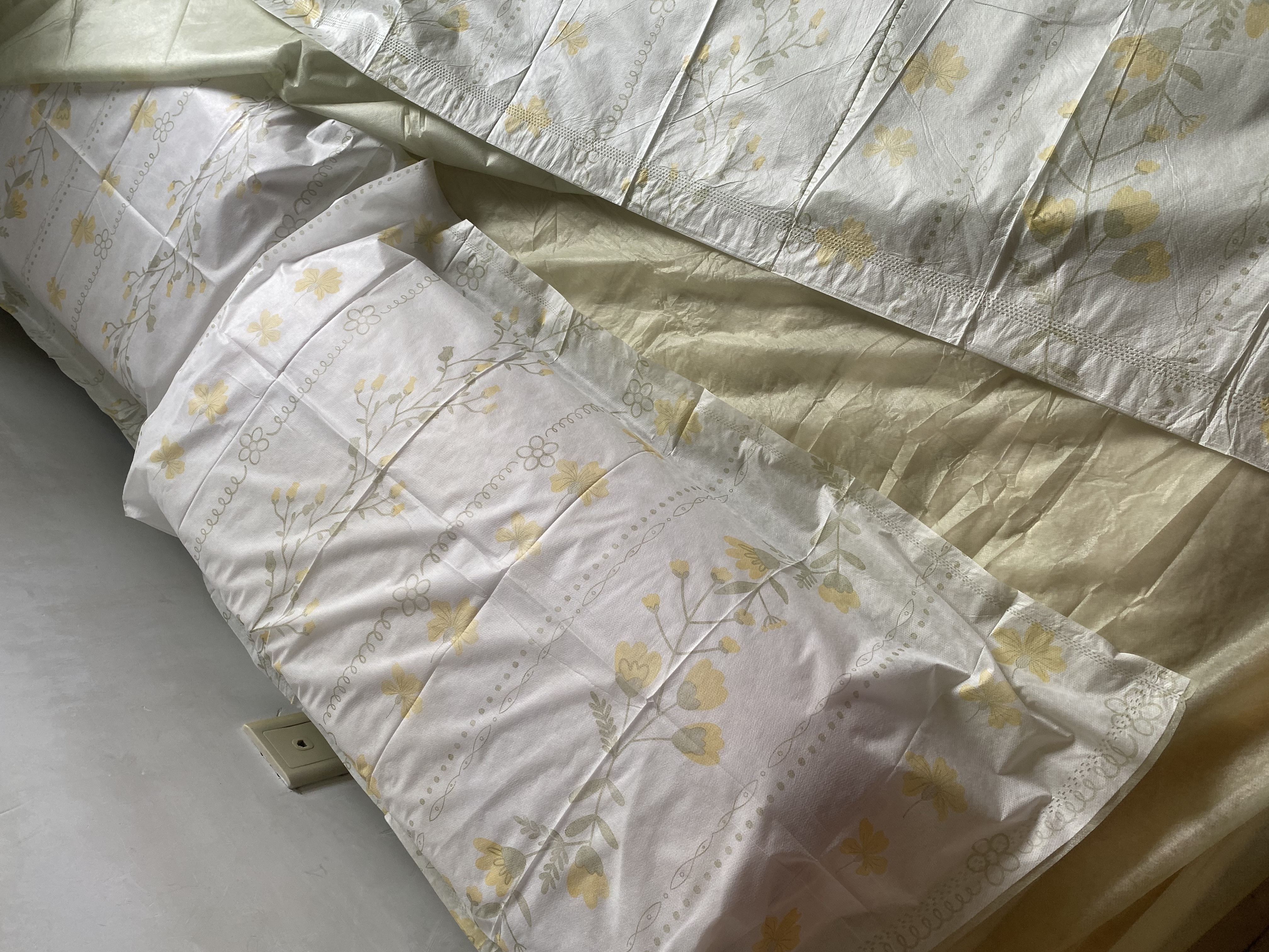 无印良品一次性床上四件套床单被罩枕套酒店隔脏加厚免洗出差旅行双人5包 实拍图