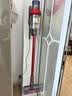 戴森（DYSON）V10 Fluffy Extra 无绳吸尘器 大户型家庭深度清洁130AW吸力强劲持久除尘除螨仪官方旗舰 实拍图