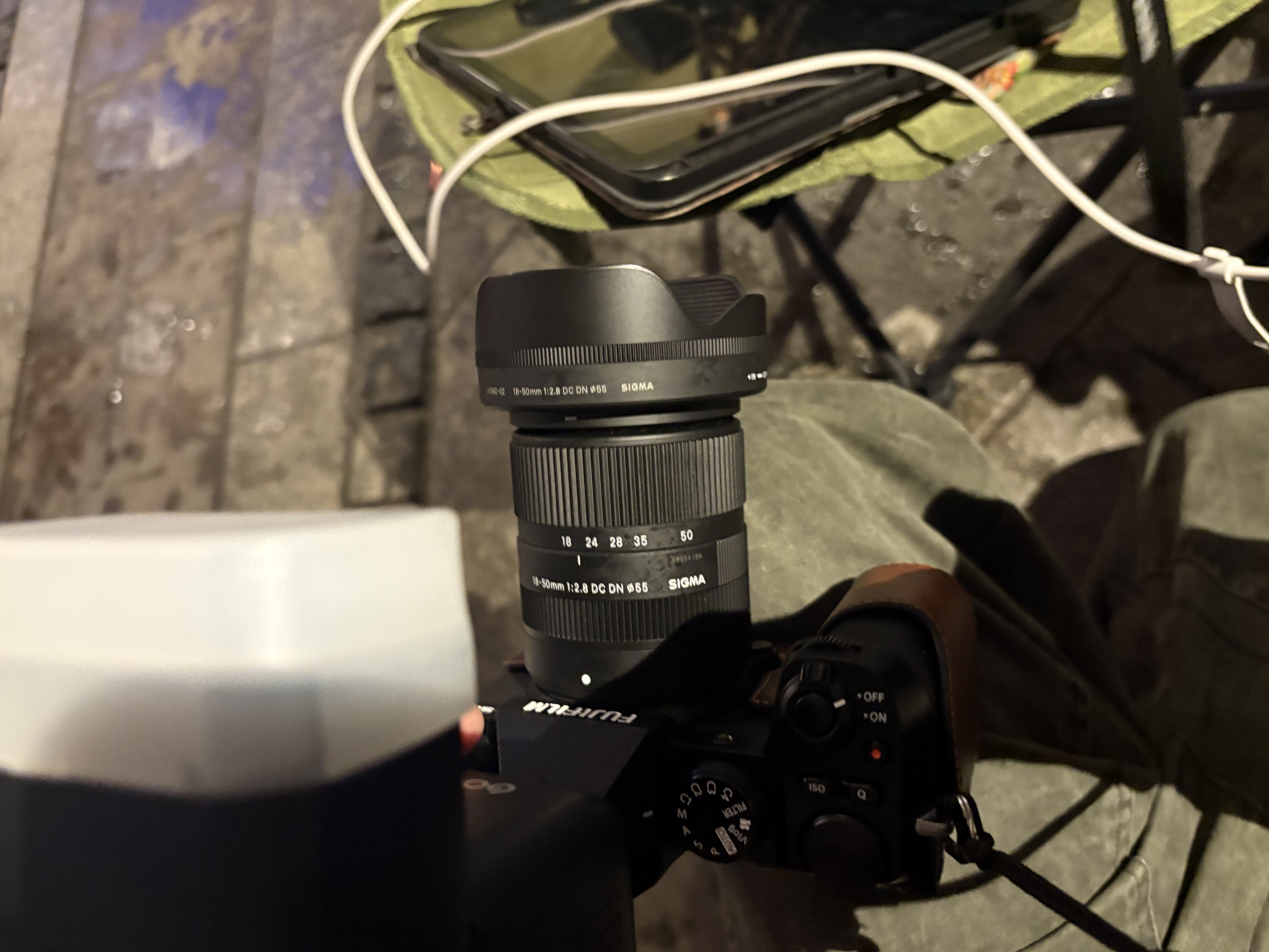 适马（SIGMA） 18-50mm F2.8 DC DN 半画幅微单相机镜头 恒定大光圈 直播 标准变焦人像镜头 1850f2.8 RF/X/E口 富士X卡口 官方标配【促销款不送任何赠品】 实拍图