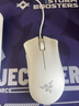 雷蛇（Razer）炼狱蝰蛇标准版有线鼠标 人体工学  电竞游戏 右手通用型 吃鸡/LOL/CS GO游戏鼠标 白色 实拍图