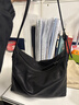 裘真【明星推荐】经典hobo包植鞣牛皮腋下通勤休闲饺子女包 黑色-小号（羊皮） 小包/大包 实拍图