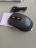 联想（Lenovo）无线蓝牙双模充电鼠标 蓝牙5.0/3.0 便携办公鼠标人体工学设计 Howard Mouse 2022充电版风暴灰 实拍图