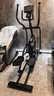 舒华（SHUA）椭圆机家用高端静音椭圆仪太空漫步机登山机健身房健身器材ET6 素墨黑【自发电旗舰款】智能调阻丨创新二级传动 实拍图