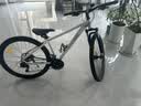喜德盛（xds）山地自行车26款旭日350 X6铝合金车架油压碟刹避震前叉21变速 云曦白（2026款） S码（适合身高155-170cm） 实拍图