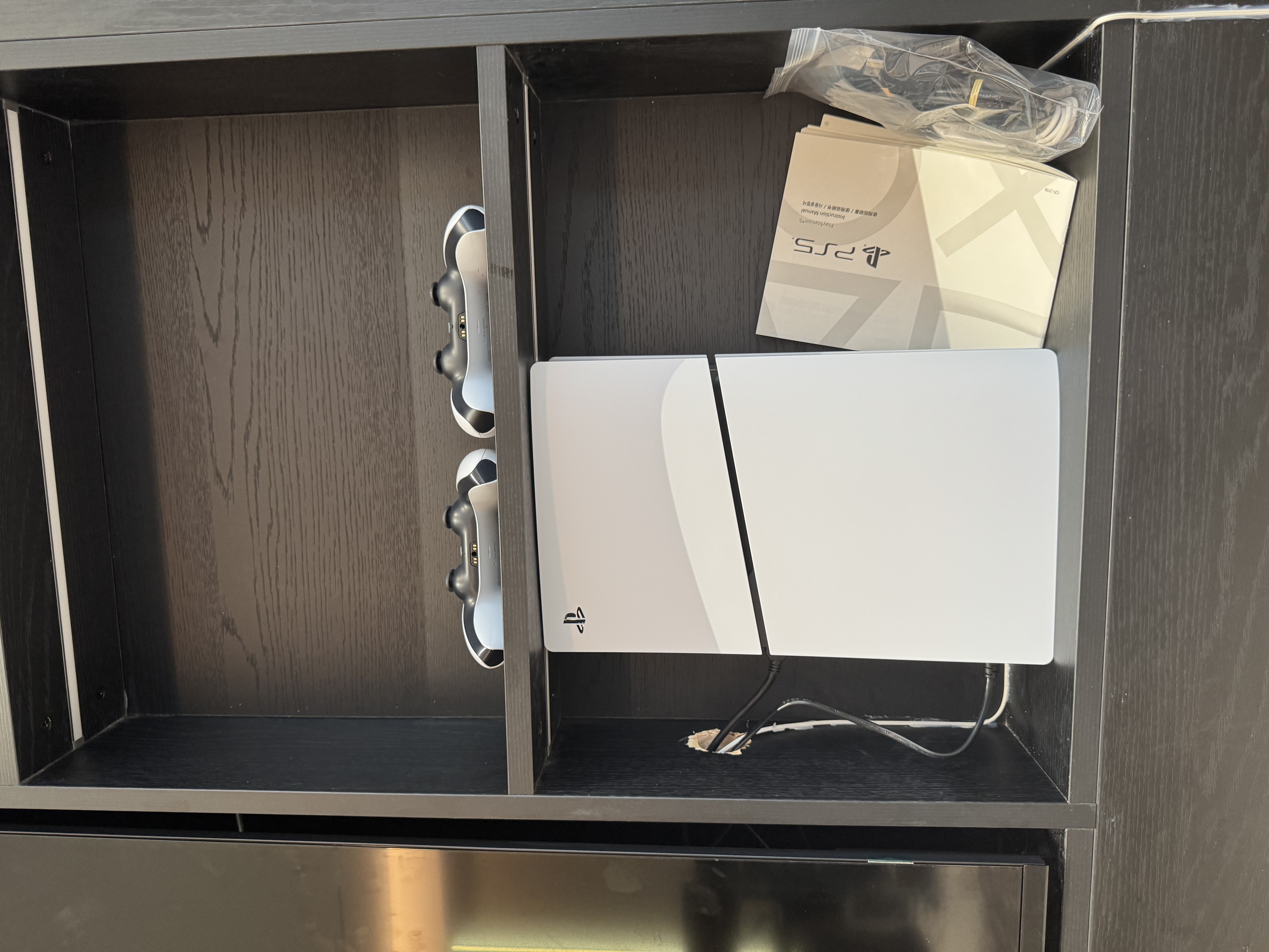 索尼（SONY）【国内保税仓】PS5Pro/slim 光驱/数字版游戏主机 游戏配件 支持VR设备 支持GTA6 港版PS5 slim 数字版（保税仓） 官方标配 实拍图