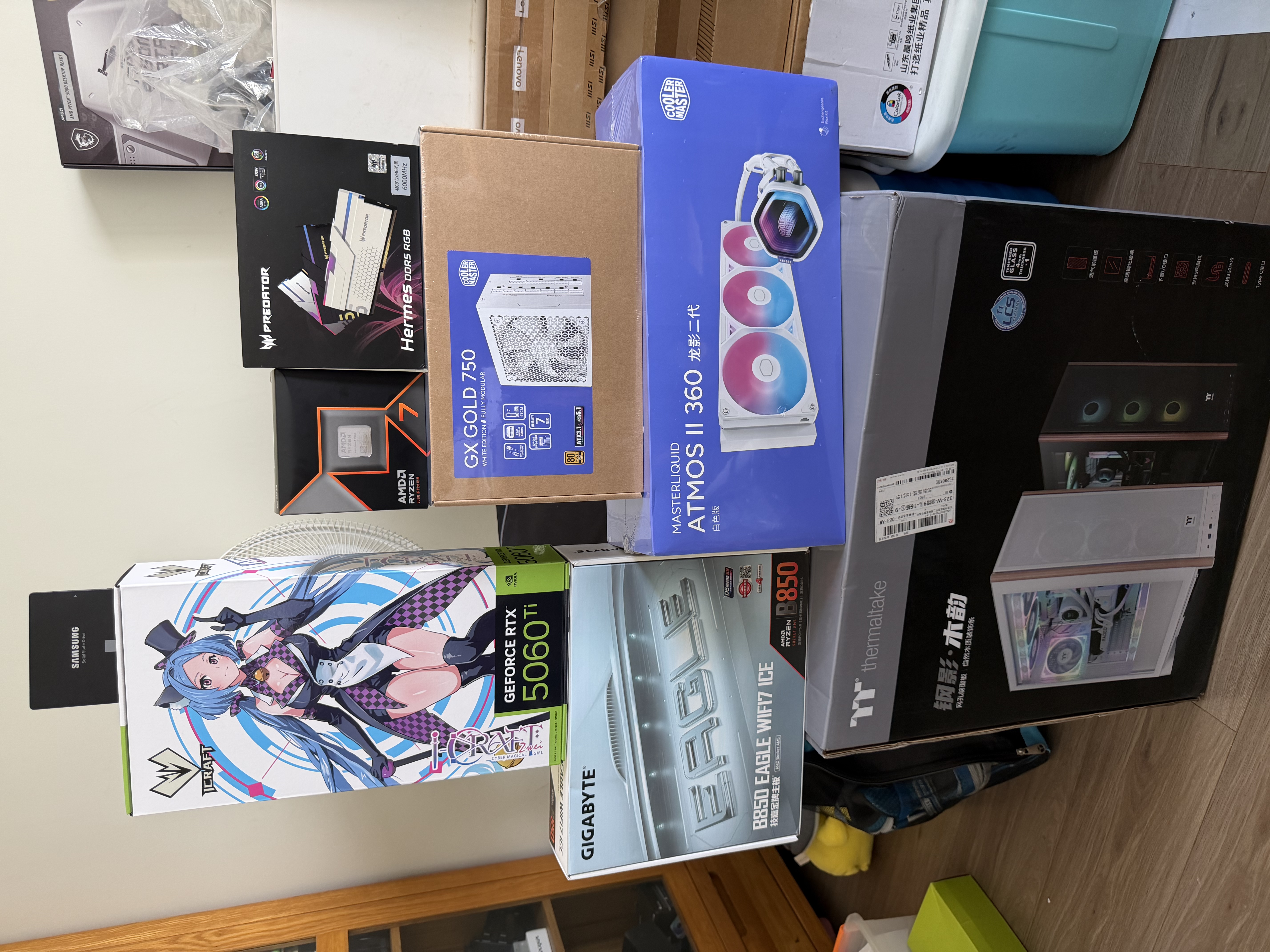 Thermaltake（Tt）钢影 木韵 机箱电脑主机 白色（木纹装饰/Type-c/ATX主板/支持360水冷/9风扇位） 实拍图