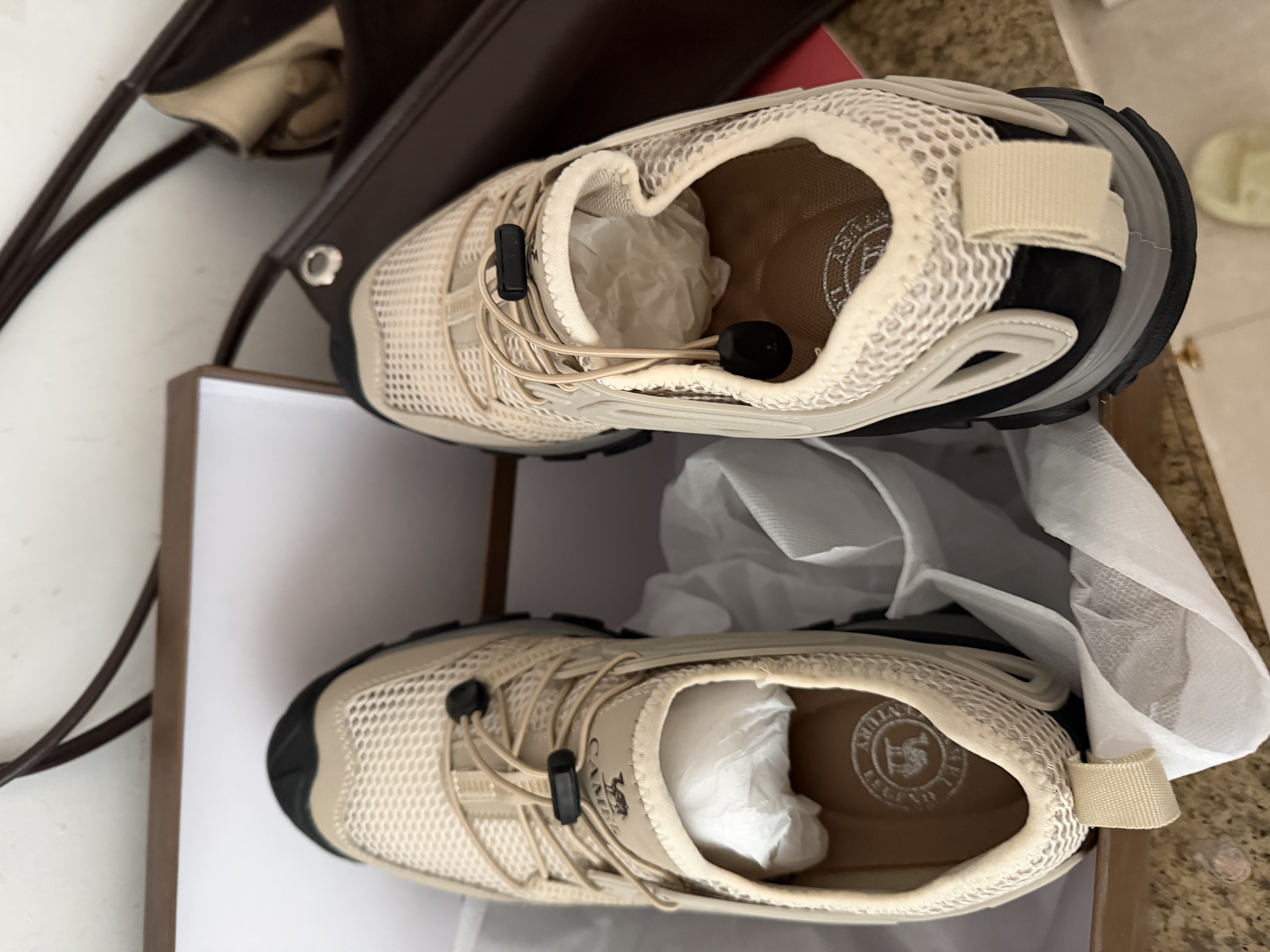 骆驼（CAMEL）男士网面透气户外涉水溯溪凉鞋运动休闲鞋 G14S307031 云白 42 实拍图