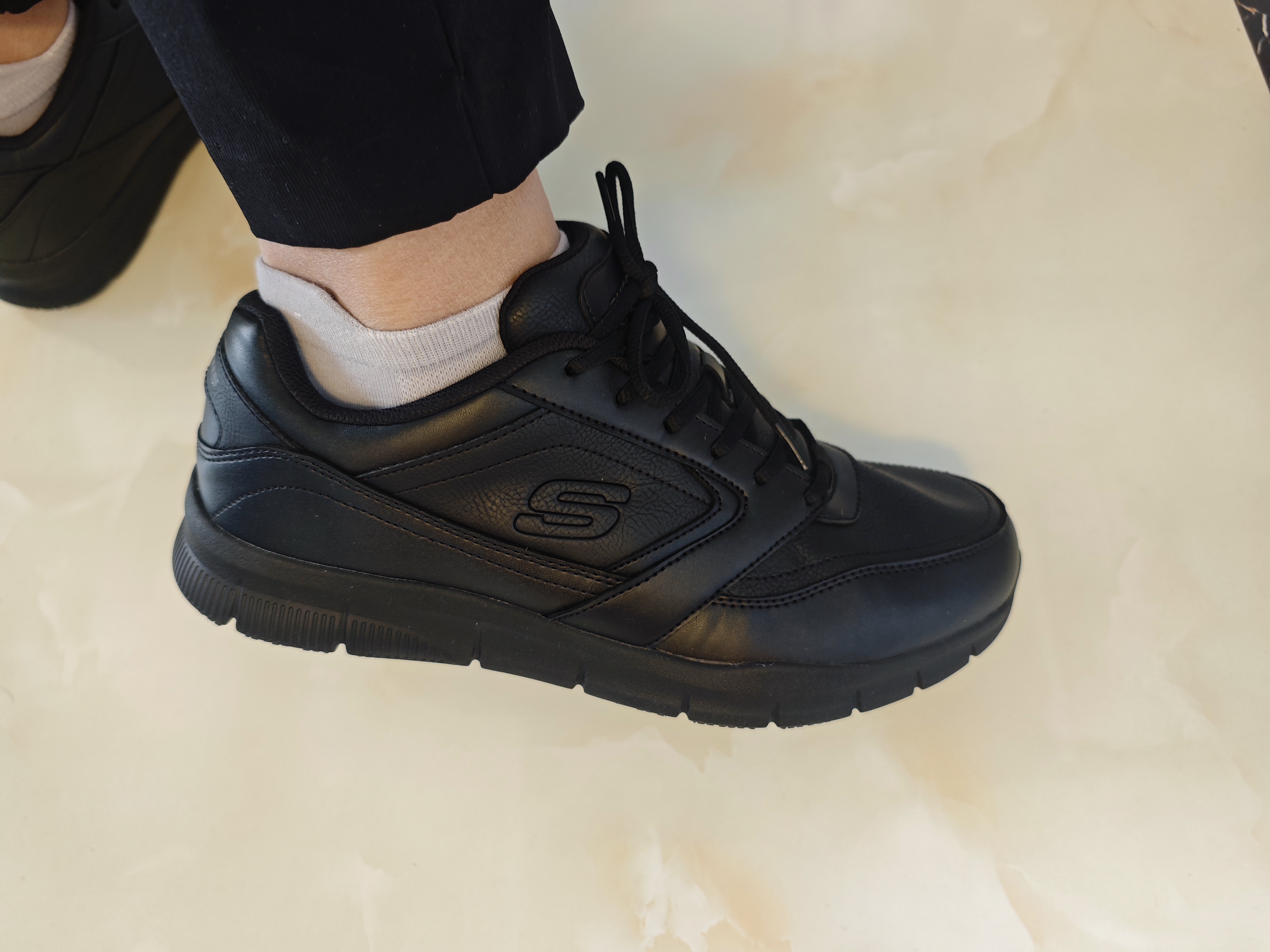 斯凯奇（Skechers）商务鞋男鞋夏季厚底通勤板鞋休闲鞋软底工作鞋77156 实拍图