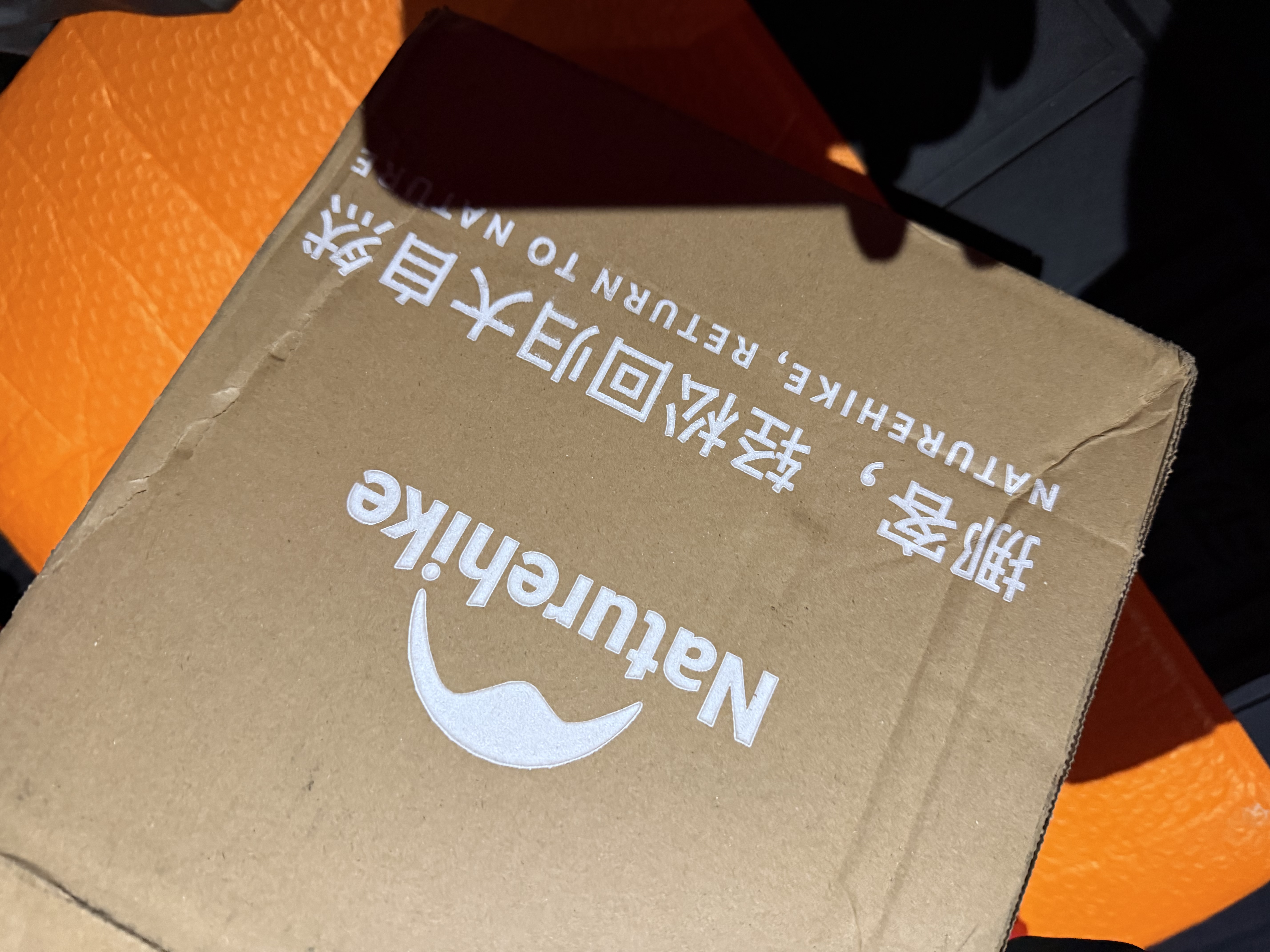Naturehike挪客星动户外电动充气泵充抽便携露营帐篷充气床垫充气枕充气沙发 象牙白 实拍图