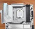 技嘉（GIGABYTE）冰雕 B650M AORUS ELITE AX ICE主板DDR5支持AMD CPU AM5 7900X3D/7800X3D 畅玩三角洲行动 实拍图