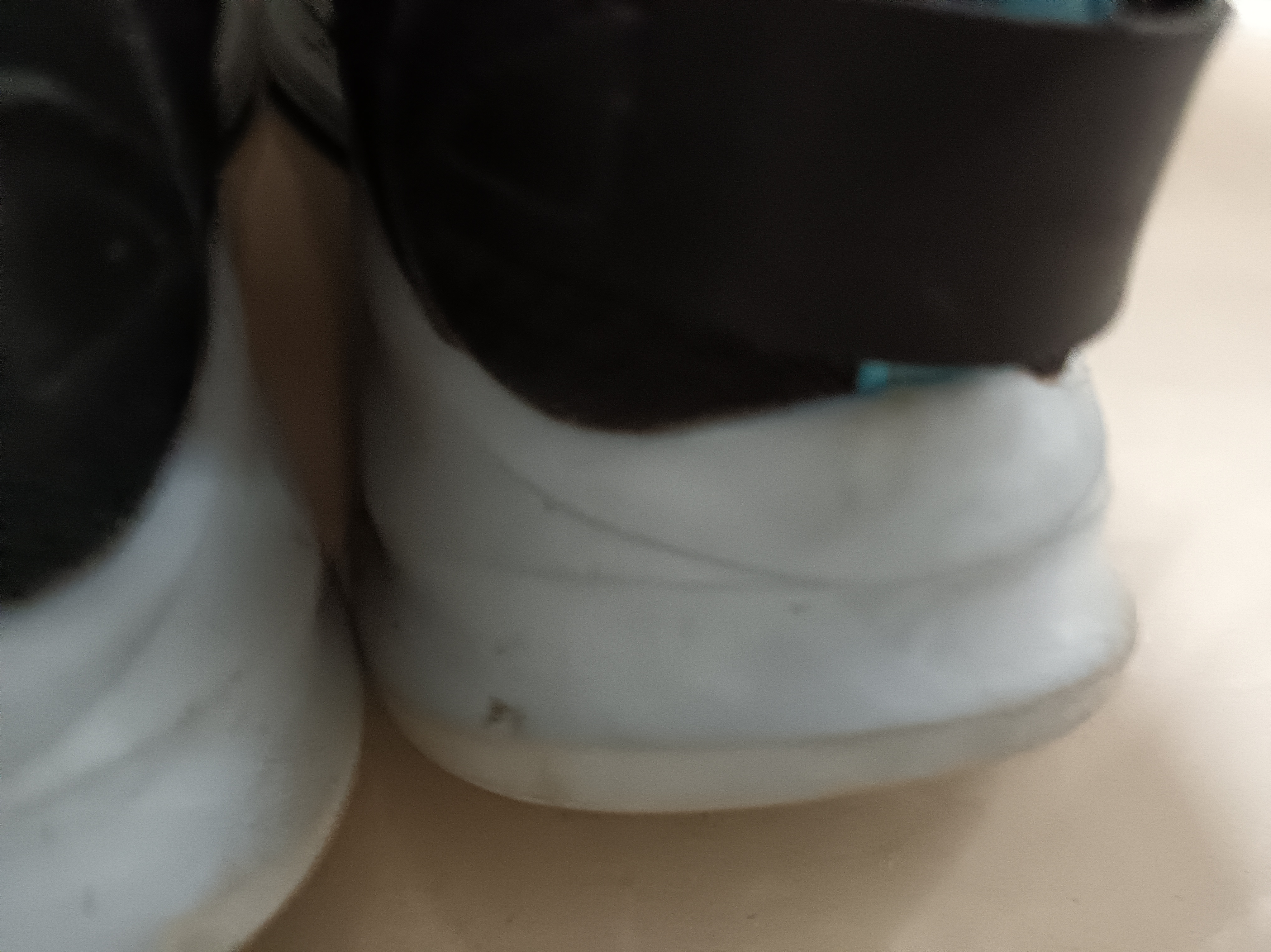 鸿星尔克（ERKE）童鞋男女童跑鞋儿童春季新品密网缓震运动鞋尔克白/泳池蓝/正黑30 实拍图
