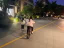 凤凰山地自行车男女变速山地车碟刹青少年儿童自行车学生单车 星际 蓝粉【变速+三刀轮】 22寸【适合130-170cm】 实拍图
