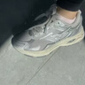 美津浓（MIZUNO）【吴曦同款】男女运动休闲缓震透气网面跑步鞋RACER S 实拍图