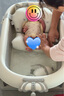 iuu婴儿洗澡盆 可折叠宝宝浴盆大号 洗澡神器躺托浴架新生儿童用品 【北欧灰】+浴垫 材质：FAD食品级材质检测认证 实拍图