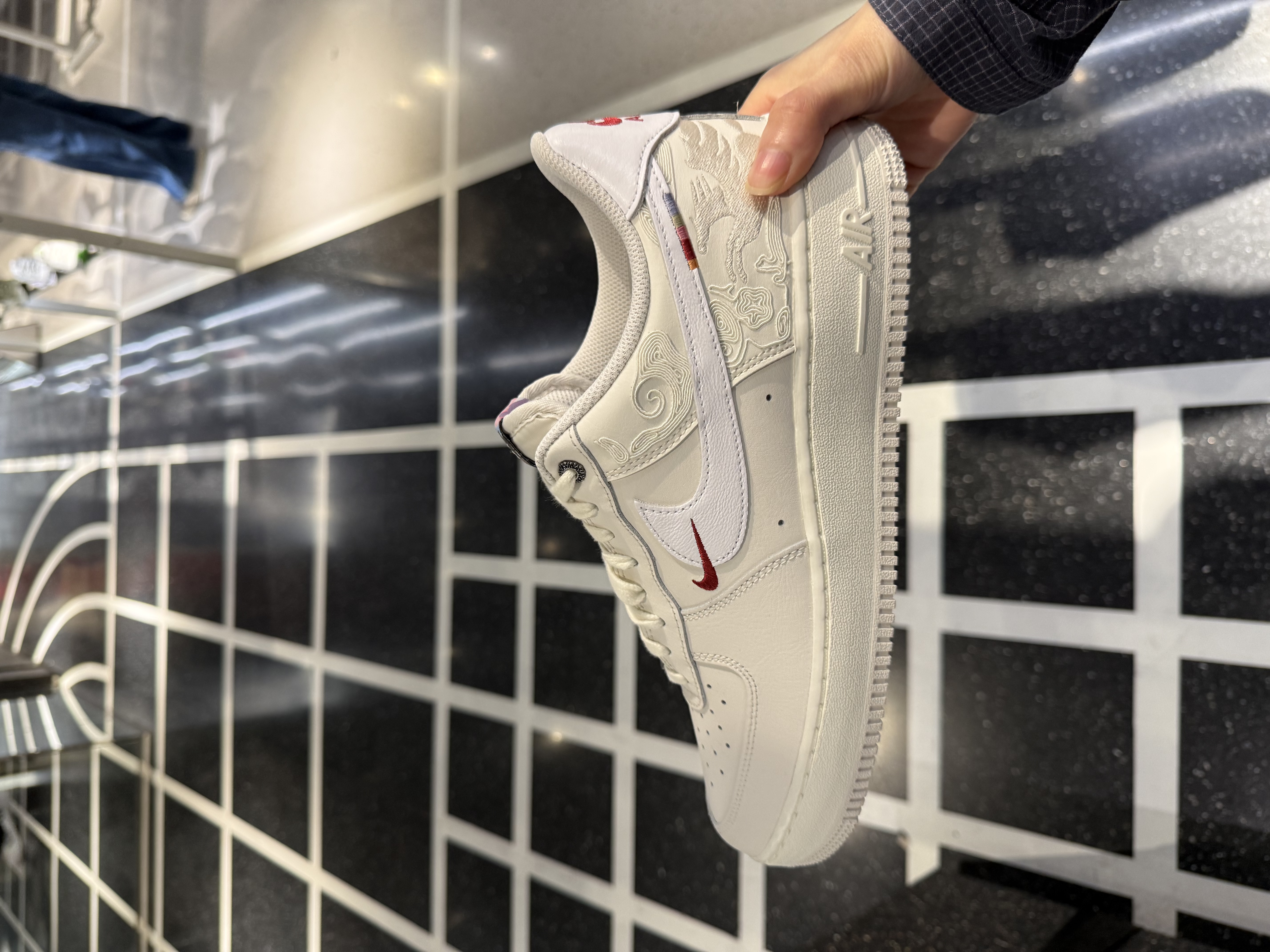 耐克(NIKE)春夏男长袖T恤 纯棉 运动休闲 经典简约 AR5194-010 黑色M 实拍图