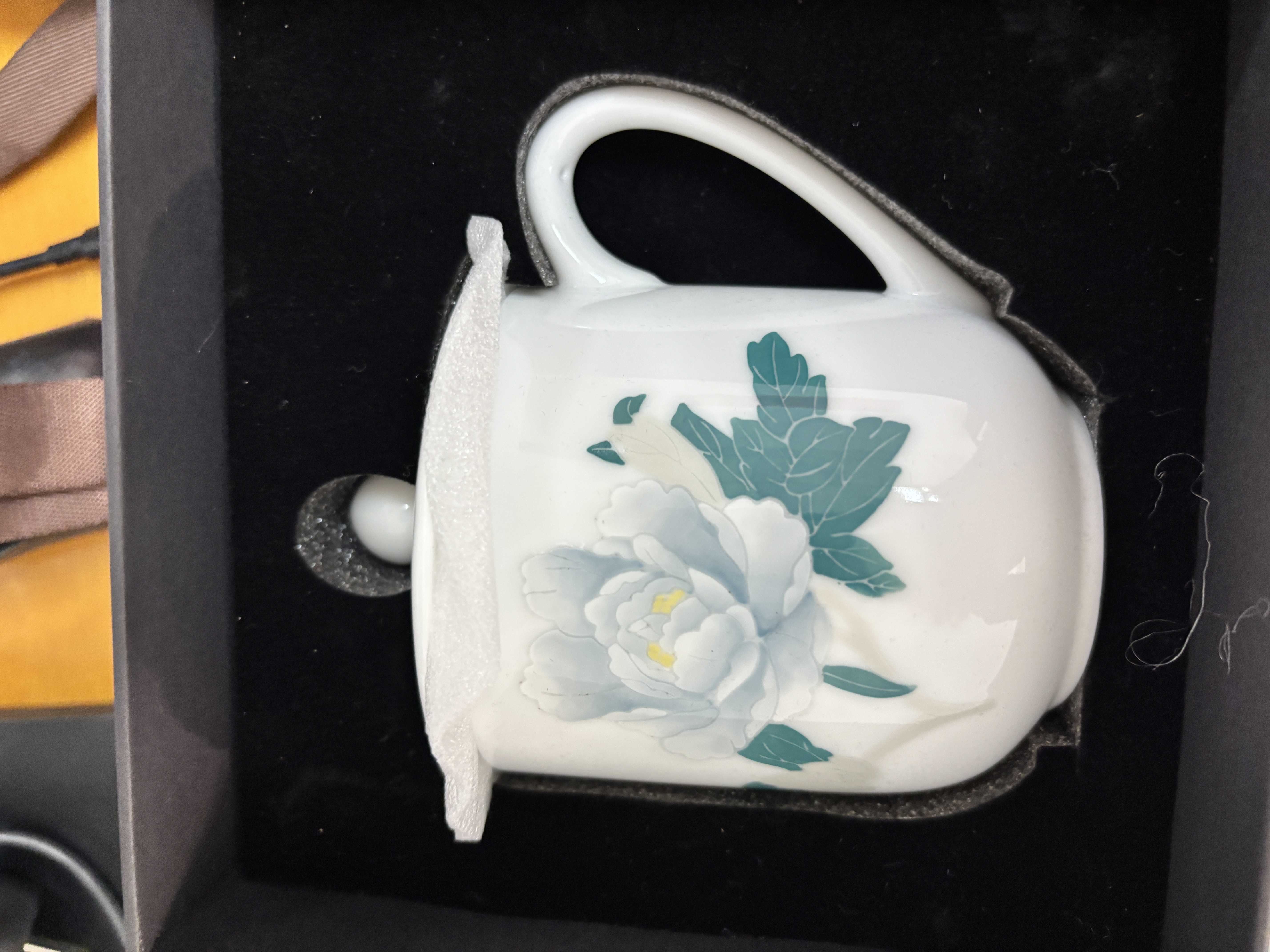 红官窑醴陵釉下五彩传统中式办公杯茶杯会议杯可定制泡茶杯商务送礼 白牡丹【礼盒装】450ml1只 实拍图