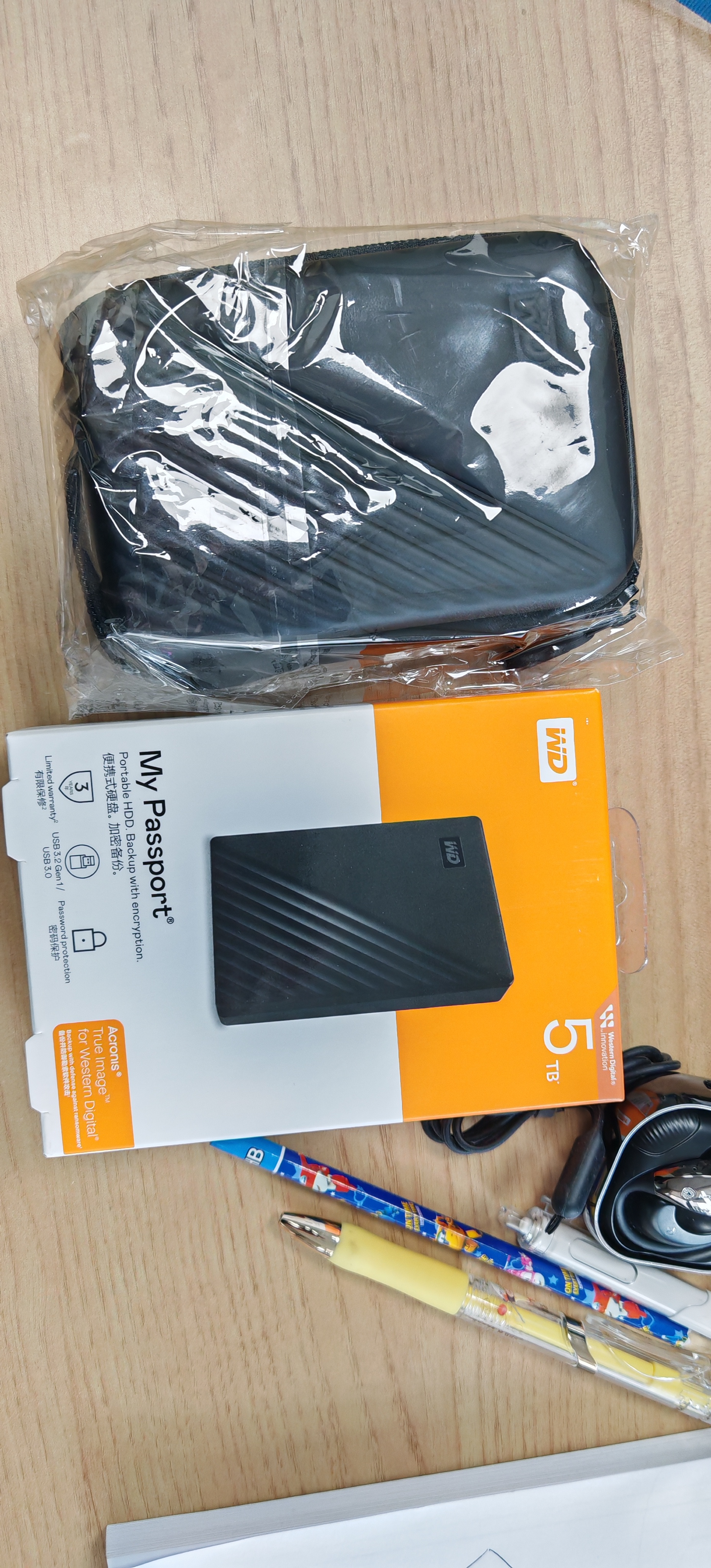 西部数据（WD）移动硬盘 My Passport随行版 2.5英寸机械移动硬盘 手机电脑外接 【随行版】黑色|硬件加密 兼容Mac 5TB 实拍图