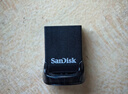 闪迪（SanDisk）32GB USB3.1 U盘 CZ430酷豆 黑色 读速130MB/s 车载U盘 文件加密 小巧便携优盘 实拍图