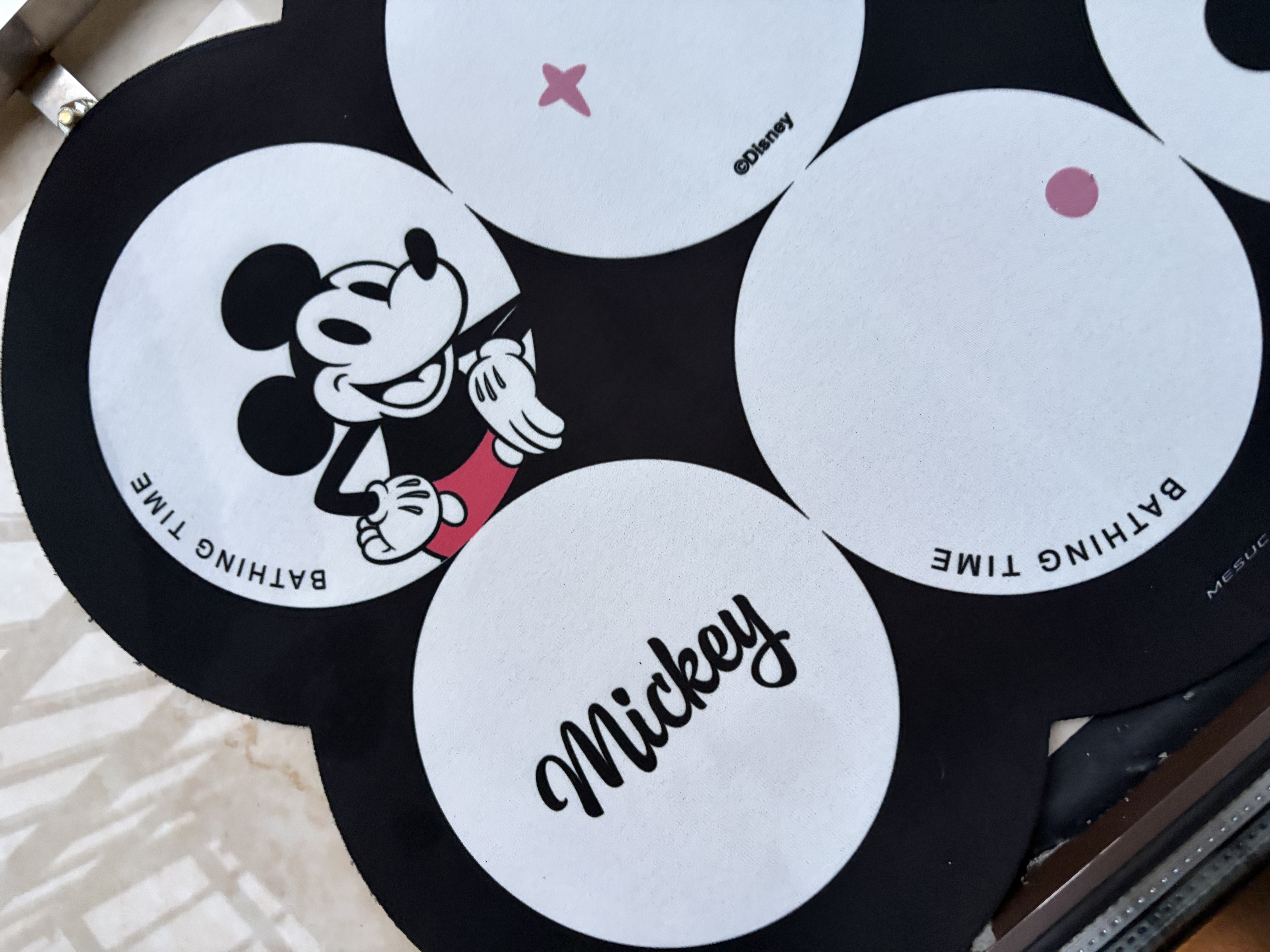 迪士尼（Disney）硅藻泥吸水地垫 卫生间地垫 浴室防滑垫 门口地垫脚垫 厕所地垫 实拍图