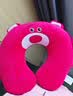 【京东物流】草莓熊u型颈枕迪士尼同款抱枕抱抱龙u型颈枕护颈枕 草莓熊（东大版） 实拍图